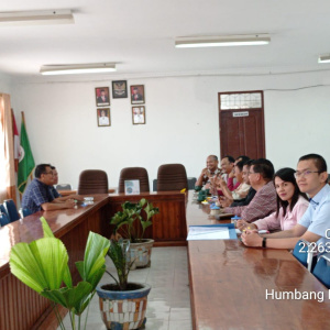 Kunjungan Kerja Komisi C DPRD Kabupaten Toba ke DPRD Kabupaten Humbang Hasundutan