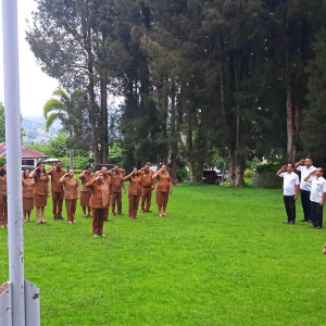 Apel Pagi Sekretariat DPRD Kabupaten Toba | Selasa, 07 November 2023 Apel Pagi Sekretariat DPRD Kabupaten Toba | Selasa, 07 November 2023